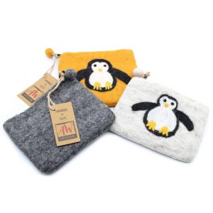 Natural Felt Zipper Pouch (asst) – Cute Penguin