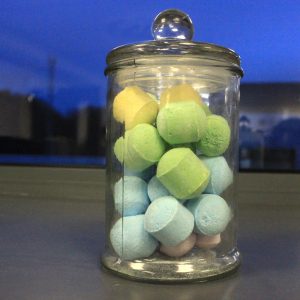 Candy Jars – Large Classic Clear