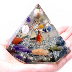 Orgonite 7 sided Pyramid – Gemstone Wisdom Tree – 90 mm
