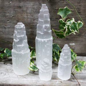 Natural Selenite Tower – 20 cm