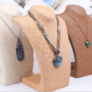 Med Necklace Display – Coffee