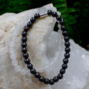Magnetic Gemstone Bracelet – Rock Quartz